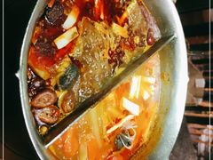 -湊湊火锅·茶憩(新中关购物中心店)