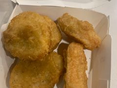 -麦当劳(轻轨曹杨路店)