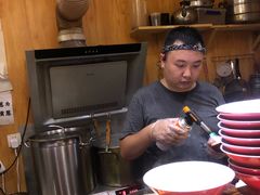 -老龙亭拉面店