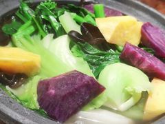红薯杂菜煲-钟菜·粤菜点心·宴请(海上世界·汇港二期店)