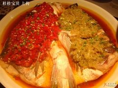 鸳鸯鱼头王-望湘园·湖南菜(宏伊店)