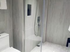 -雲宜贵宾舍酒店(深圳龙东地铁站店)