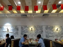 大堂-为什么牛潮汕牛肉火锅(万胜广场店)