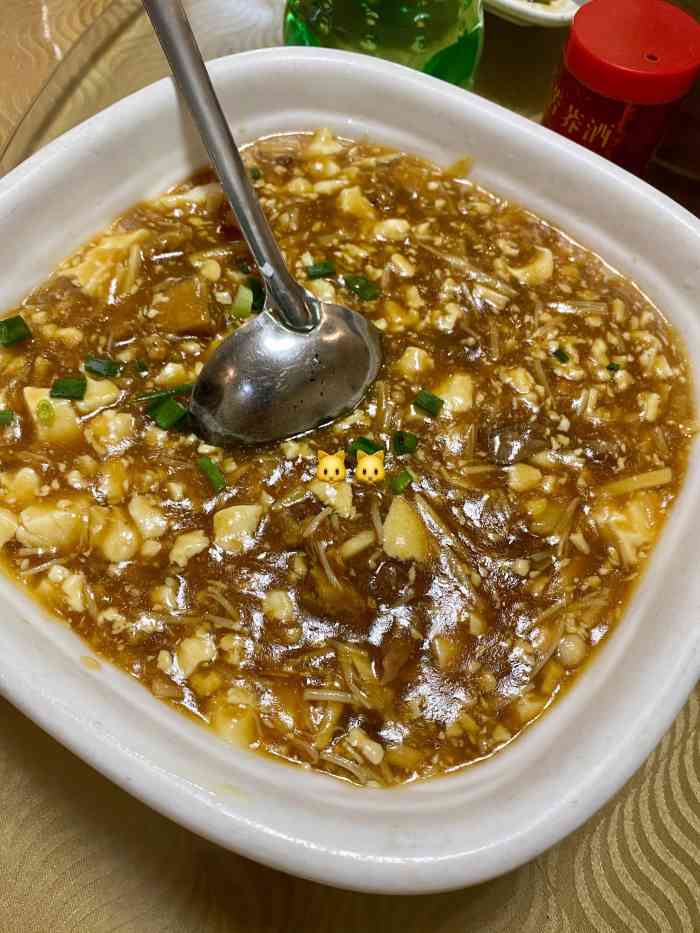 乡音沃豆腐馆-"富阳本地朋友带我去的 第一次吃沃豆腐 是.