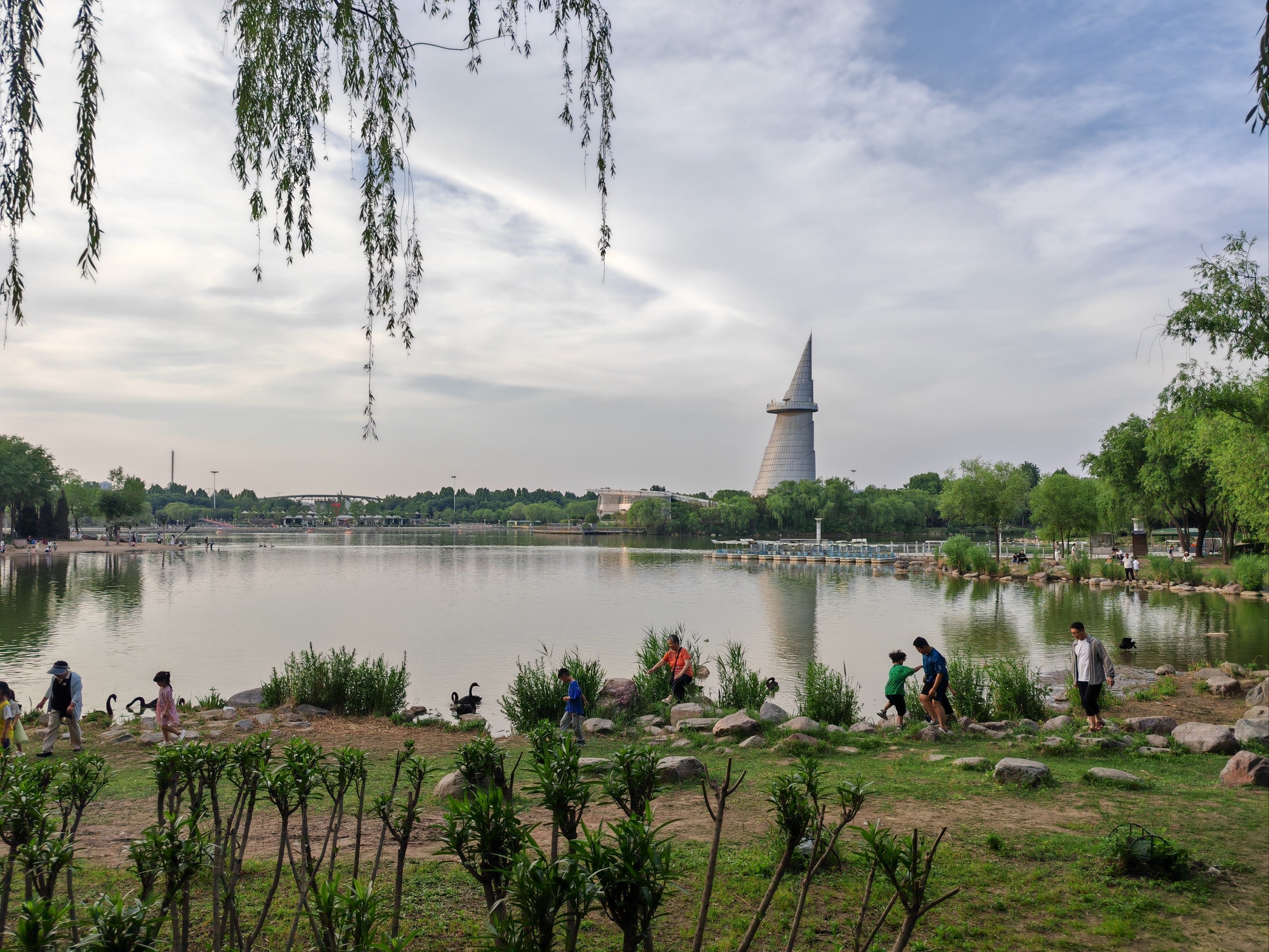 郑州绿博园赏花喂动物