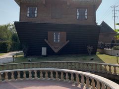 -金山农民画村-枫泾波兰倒置屋