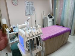 -茜茜美妍堂·华熙生物·甜朵体验中心
