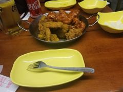 -BHC炸鸡(明洞总店)