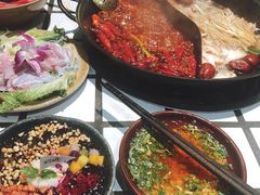 -贰回巷火锅馆(钟楼店)