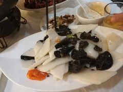 -眷江南之小蓝鲸(王府大街店)