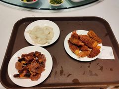 -天宜隆蘑菇宴火锅(石景山旗舰店)