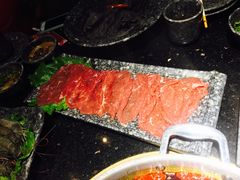 渝利招牌手切牛肉-渝利重庆火锅