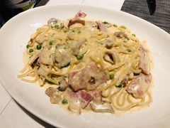 奶油培根意大利面-WOLFGANG PUCK KITCHEN & BAR(迪士尼小镇店)
