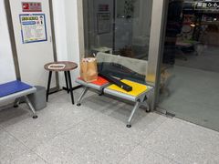 -四月宠物医院·猫专科·心脏专科·内科(转塘店)