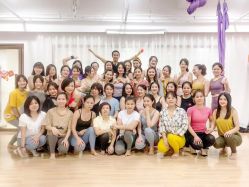 -亚太瑜伽普拉提学院