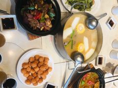 -肥仔文澳门猪骨煲(南京西路店)