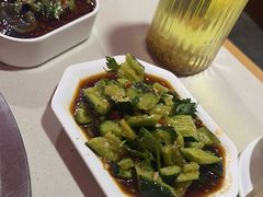 -鲁员外地锅鸡地锅鱼(古墩路店)