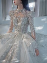 -不晚国际婚纱礼服