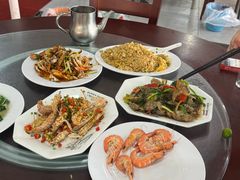 -岛中岛·海鲜大排档·万宁老字号(东澳店)