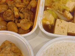 金秋板栗烧鸡-老乡鸡(融科天地店)