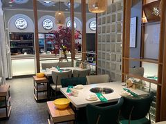 大堂-三人行骨头王火锅(长寿店)