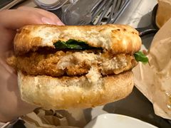 -必胜客(欢乐颂店)