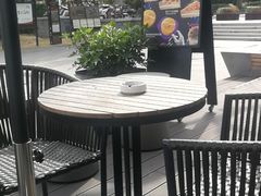 露天位-星巴克臻选(扬州瘦西湖文化广场店)