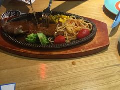 -菲滋意式餐厅(临平万达店)
