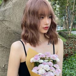 -妃格美发沙龙·烫发·染发