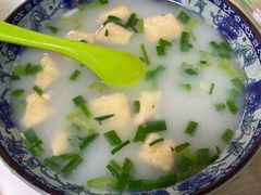 -胡记锅贴·沪上游子老鸭粉丝汤(太原路店)