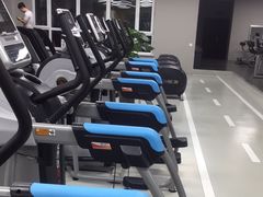-一公里健身(龙湖紫都城店)