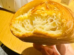 -VERIE BAKEHOUSE
