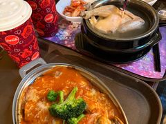 -皇室宴会厅(香港迪士尼乐园)