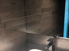 -泰·菩提树下[泰式按摩x精油SPAx肩颈头疗](新景店)