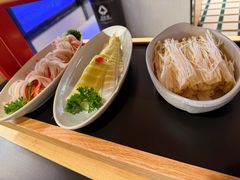 -廖掌柜·重庆鲜货火锅(上海首店)