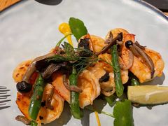 Seared&nbsp;scallop&nbsp;and&nbsp;prawns-The Diner X餐厅(青岛万象城店)
