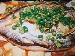 -夯鱼烤鱼·尔滨地标美食(国展店)