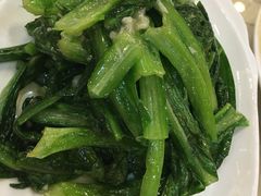 -马尔龙新疆饭店·清真(瑞景店)