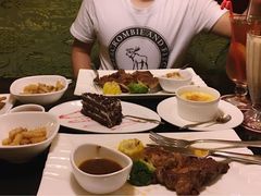 -OLD TREE老树咖啡·西餐厅(台山人工湖店)