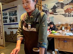 -锅老头海鲜铁锅炖