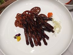 -红鼎豆捞·非遗鲍皇汤火锅(宝丰路店)