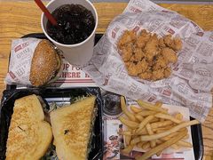 -The Habit Burger Grill 哈比特汉堡(爱琴海店)