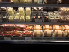-红宝石·鲜奶小方·海派西点房(浦三店)