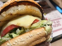 -The Habit Burger Grill 哈比特汉堡(复兴soho店)