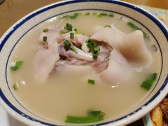 -易老妈蹄花.创于1935(总店)