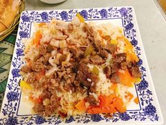 羊肉抓饭-新疆红柳花餐厅(新洲店)