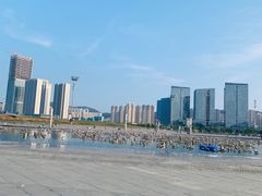 -东港音乐喷泉广场