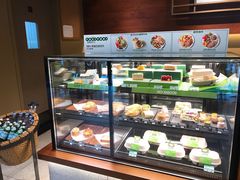 面包甜点陈列柜-星巴克(深圳嘉汇新城店)