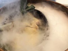 滋补原味杭州叫花鸡-桂满陇·蟹黄小笼汤包(清河万象店)
