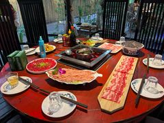 -二荆条·蜀鲜汇城市森林火锅